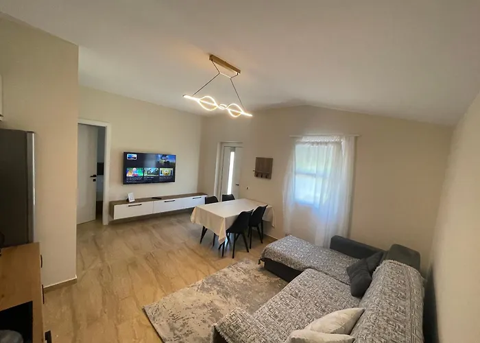 Garden House בית נופש *